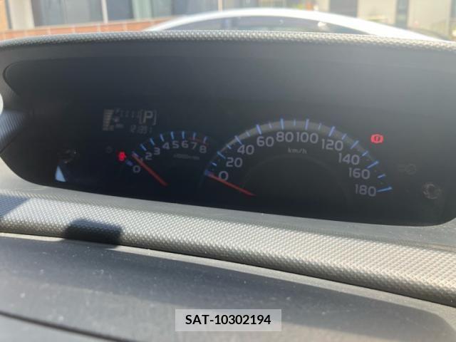Toyota BB 2006-03 389513-16