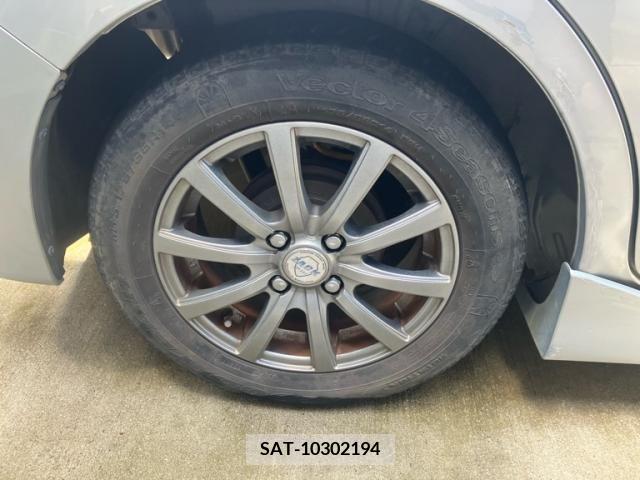 Toyota BB 2006-03 389513-6