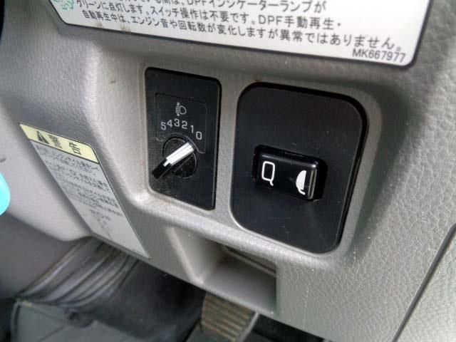 Mitsubishi CANTER 2019-03 188775-9