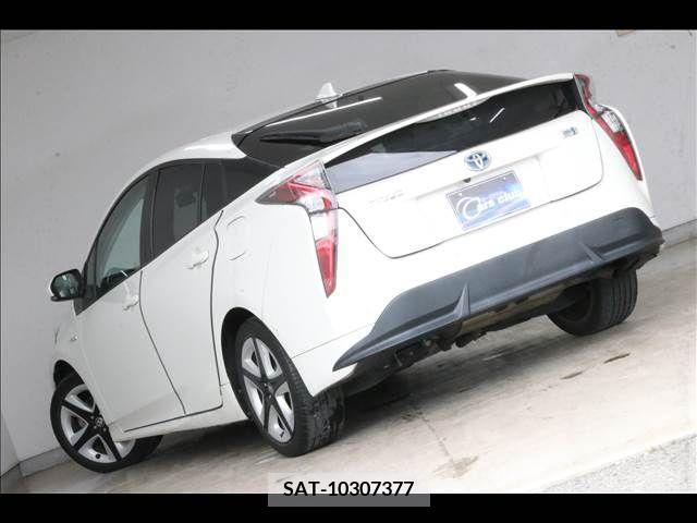 Toyota PRIUS 2017-06 352521-10