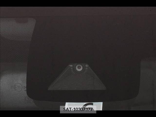Toyota PRIUS 2017-06 352521-6