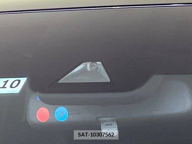 Toyota VELLFIRE 2018-01 222369-3