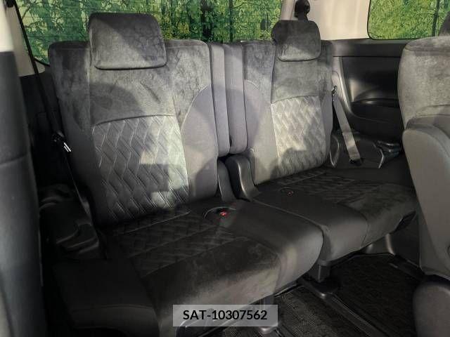 Toyota VELLFIRE 2018-01 222369-9