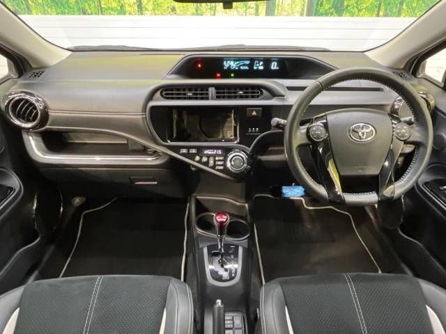 Toyota AQUA 2014-07 12498-1