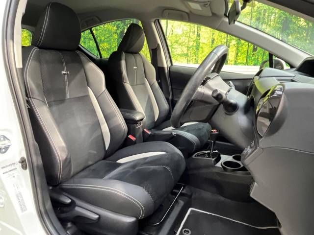 Toyota AQUA 2014-07 12498-8