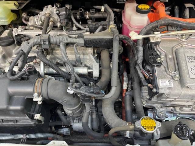 Toyota AQUA 2014-07 12498-18