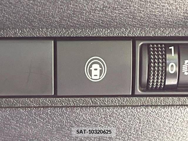 Nissan NOTE 2022-03 238415-4