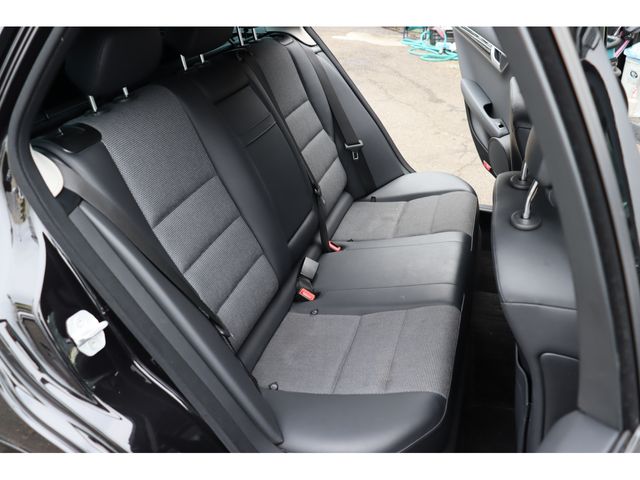 Mercedes Benz C-CLASS 2014-01 2440-3