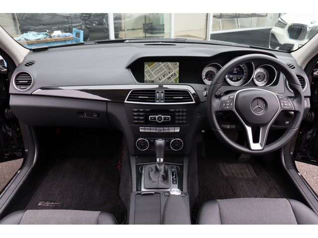 Mercedes Benz C-CLASS 2014-01 2440-4