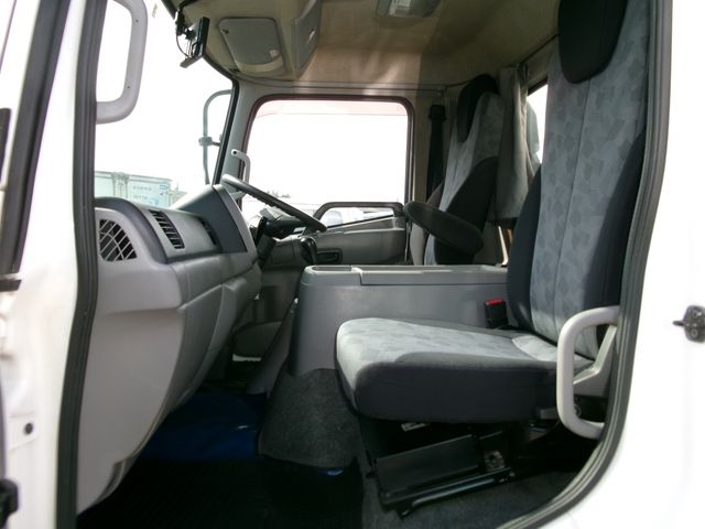 Nissan CONDOR 2012-05 15307-19