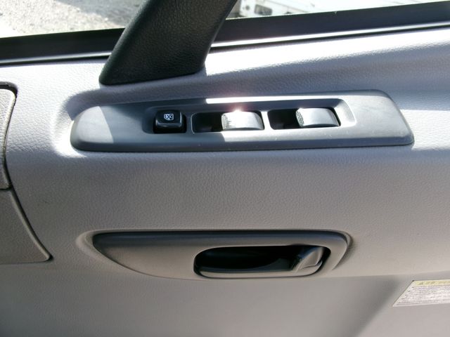 Nissan CONDOR 2012-05 15307-9