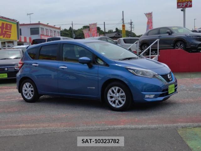 Nissan NOTE 2018-03 305419-8