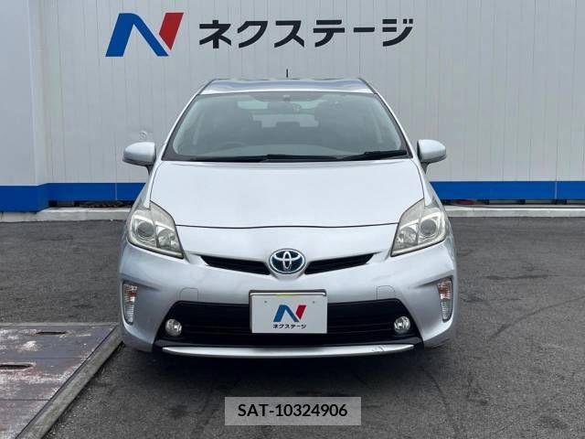 Toyota PRIUS 2013-06 322131-14