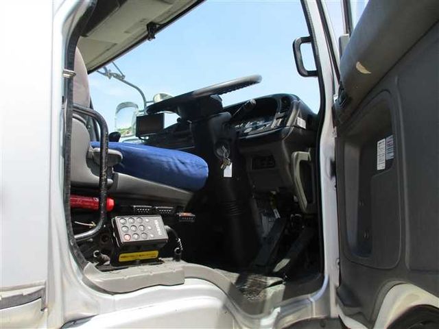 Isuzu GIGA 2006-05 2683-5