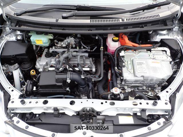 Toyota AQUA 2017-03 314267-19