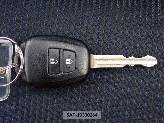 Toyota AQUA 2017-03 314267-17