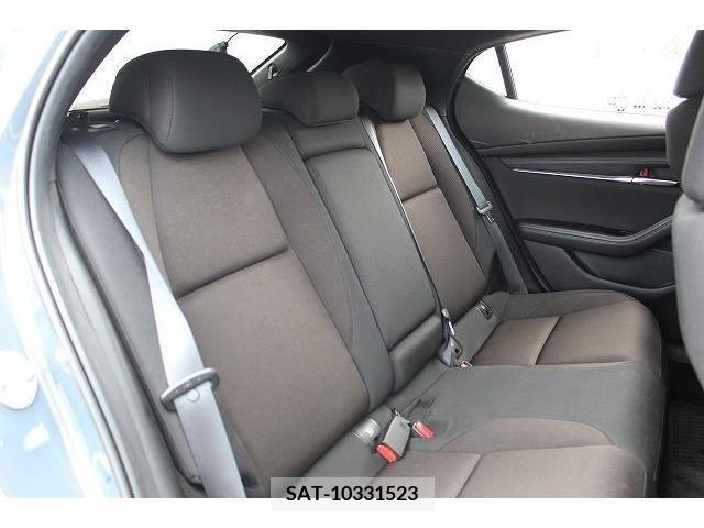 Mazda MAZDA3 2021-08 352135-14