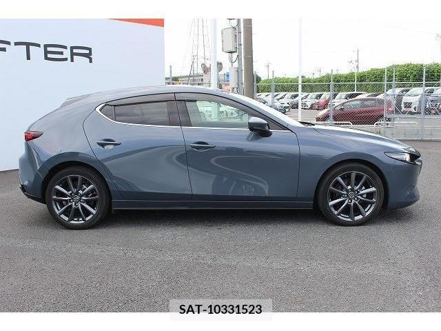 Mazda MAZDA3 2021-08 352135-7