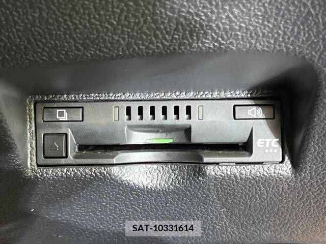 Toyota PRIUS 2018-03 216709-7