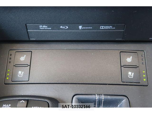 Lexus IS 2016-02 334352-14