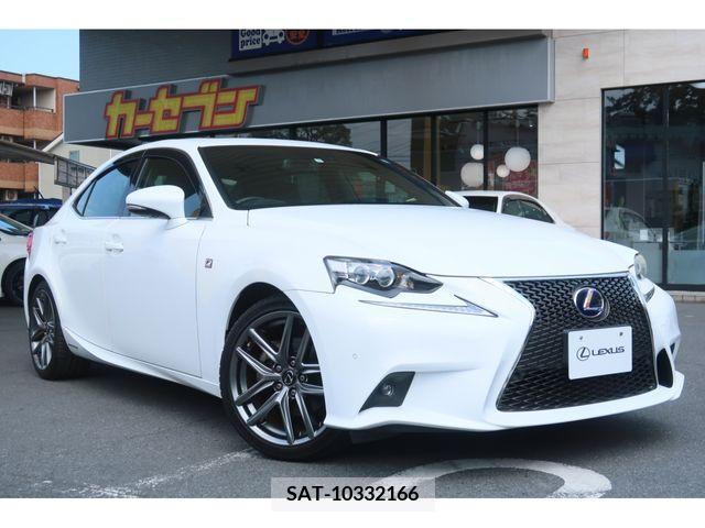 Lexus IS 2016-02 334352-0