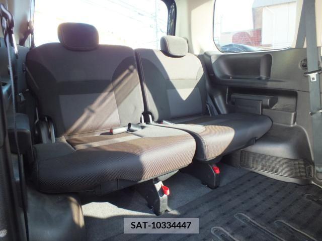 Nissan SERENA 2009-12 371888-23