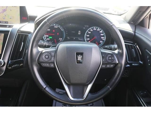 Toyota CROWN SEDAN 2018-09 17392-11