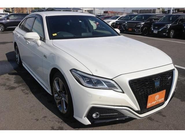 Toyota CROWN SEDAN 2018-09 17392-2