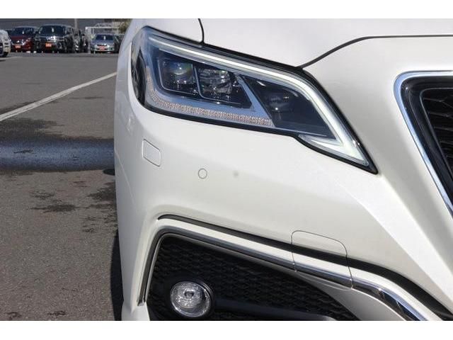 Toyota CROWN SEDAN 2018-09 17392-6