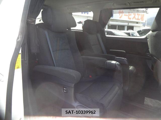 Toyota ALPHARD 2013-03 234235-8