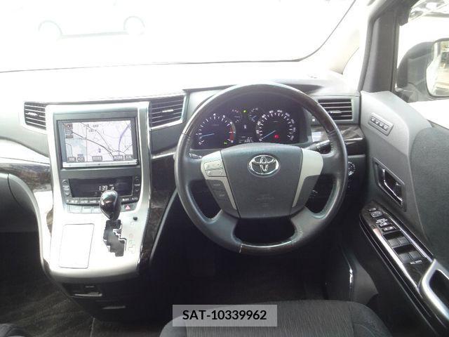 Toyota ALPHARD 2013-03 234235-12