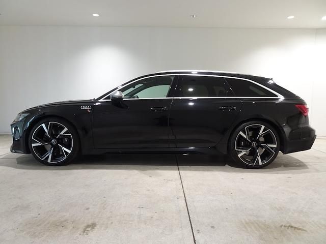 Audi RS6 2021-03 21425-6