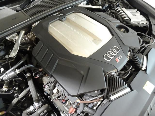 Audi RS6 2021-03 21425-20