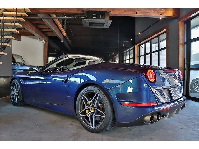 Ferrari California 2016-07 193693-3