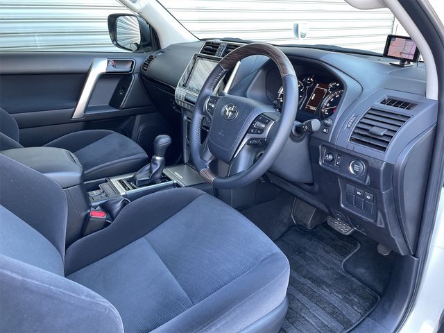 Toyota PRADO 2019-03 193721-21