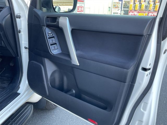 Toyota PRADO 2019-03 193721-20