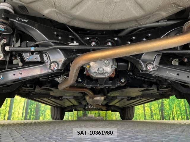 Subaru FORESTER 2017-08 235443-19