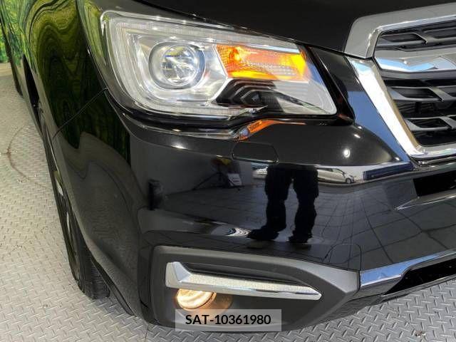 Subaru FORESTER 2017-08 235443-12