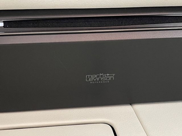 Lexus LC 2020-10 13490-22