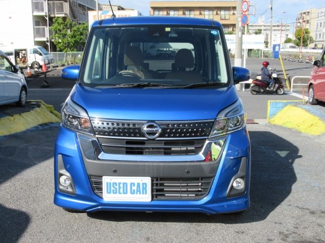 Nissan DAYZ ROOX 2018-10 183561-5