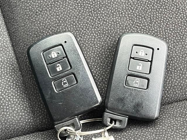Toyota ESQUIRE 2016-11 187530-23