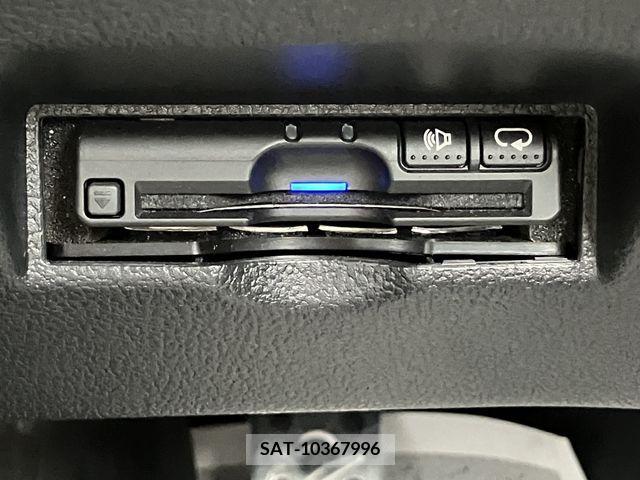 Toyota PRIUS PHV 2018-11 372114-19