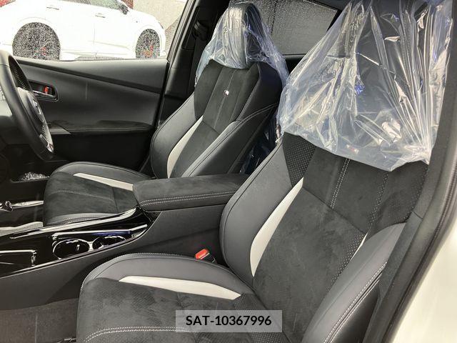 Toyota PRIUS PHV 2018-11 372114-24