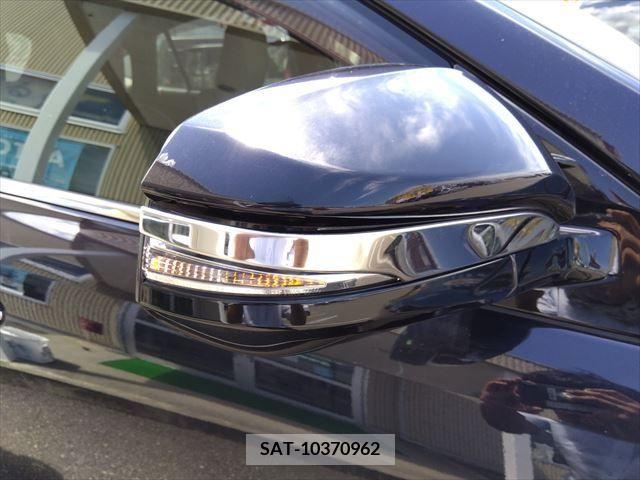 Toyota HARRIER 2017-09 360905-5