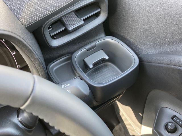 Toyota SIENTA 2023-01 189448-20