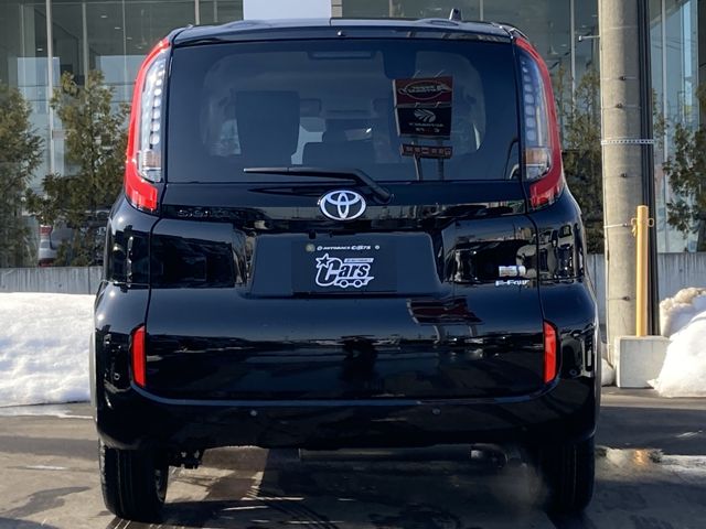 Toyota SIENTA 2023-01 189448-5