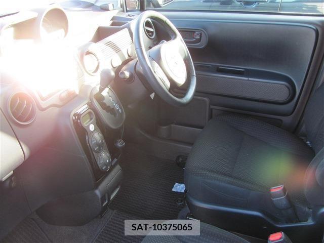Toyota PORTE 2016-07 254008-1