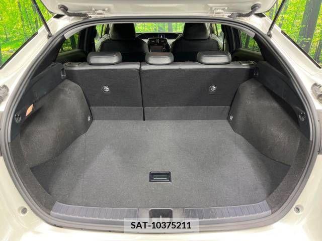 Toyota PRIUS 2017-11 244941-10