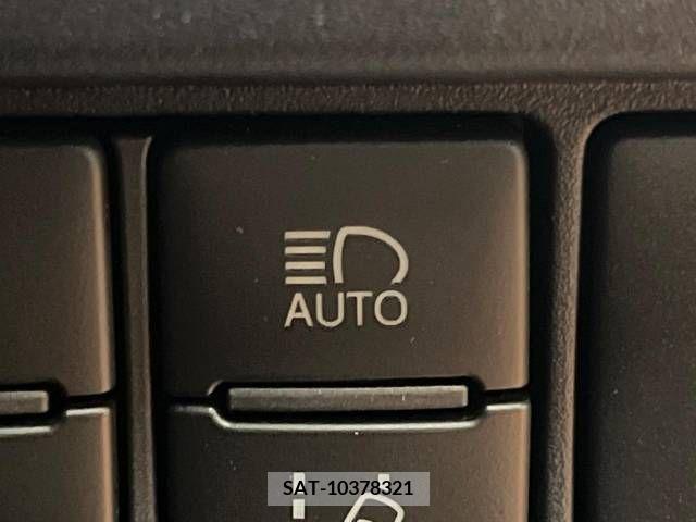 Toyota VOXY 2016-12 394945-8