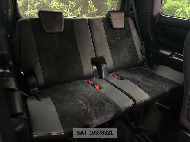 Toyota VOXY 2016-12 394945-12